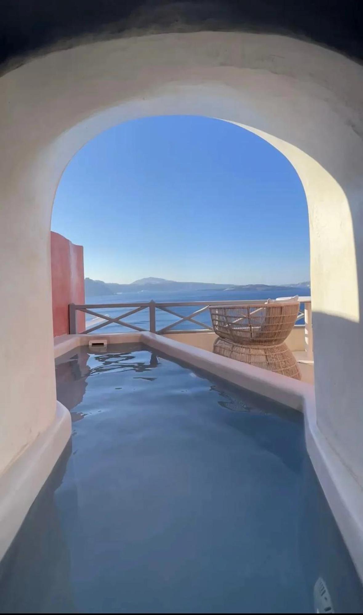 Bubble Suite Santorini Oía Zewnętrze zdjęcie